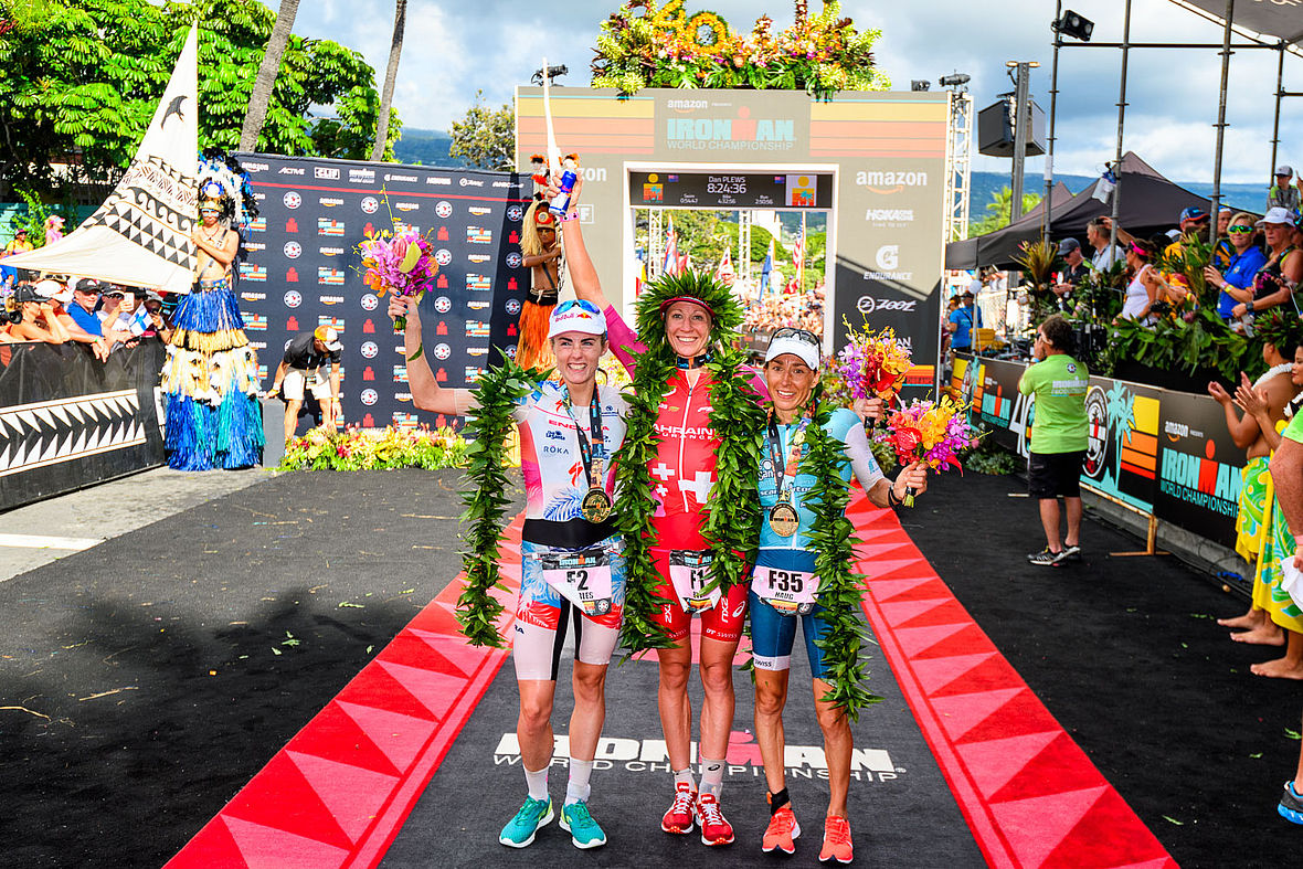 Flowerceremony für die Topgirls des Ironman Hawaii 2018