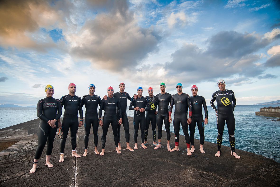 Jeder kennt jeden - beim Ocean Lava Triathlon ist dieser Gruppenspirit der Triathlongründerzeit noch vorhanden.