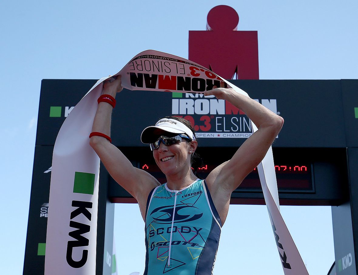 Annabel Luxford gewinnt den Ironman 70.3 Elsinore 2017