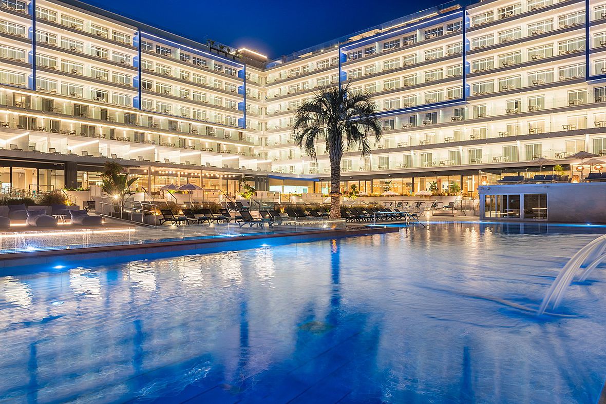 Das 4**** Hotel L´Azure in Lloret de Mar hat 411 Zimmer - vom Standardzimmer bis zur Suite - im Angebot