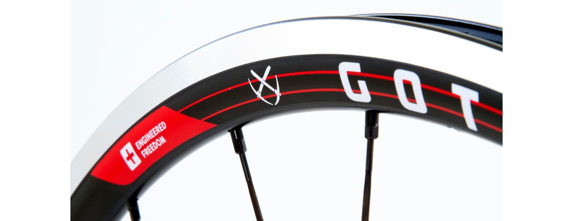 Swiss Side Gotthard - der Name ist Programm - ein roboster Laufradsatz für das tägliche Training - 629,00 €