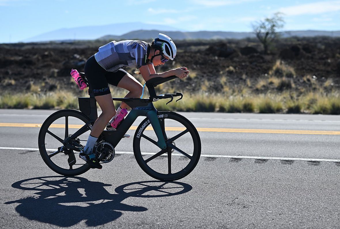 Im Rennen will Laura Zimmermann beim Radfahren möglichst in etwa gleichstarte Konkurrentinnen erwischen, um dann "fair" die Verfolgung auf zunehmen.