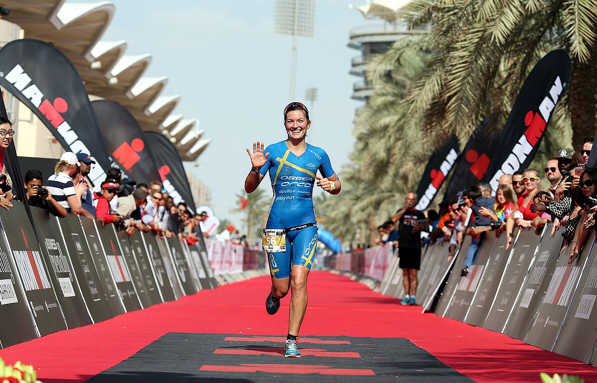 Asa Lundström: Rang 3 beim Ironman 70.3 Bahrain 2015