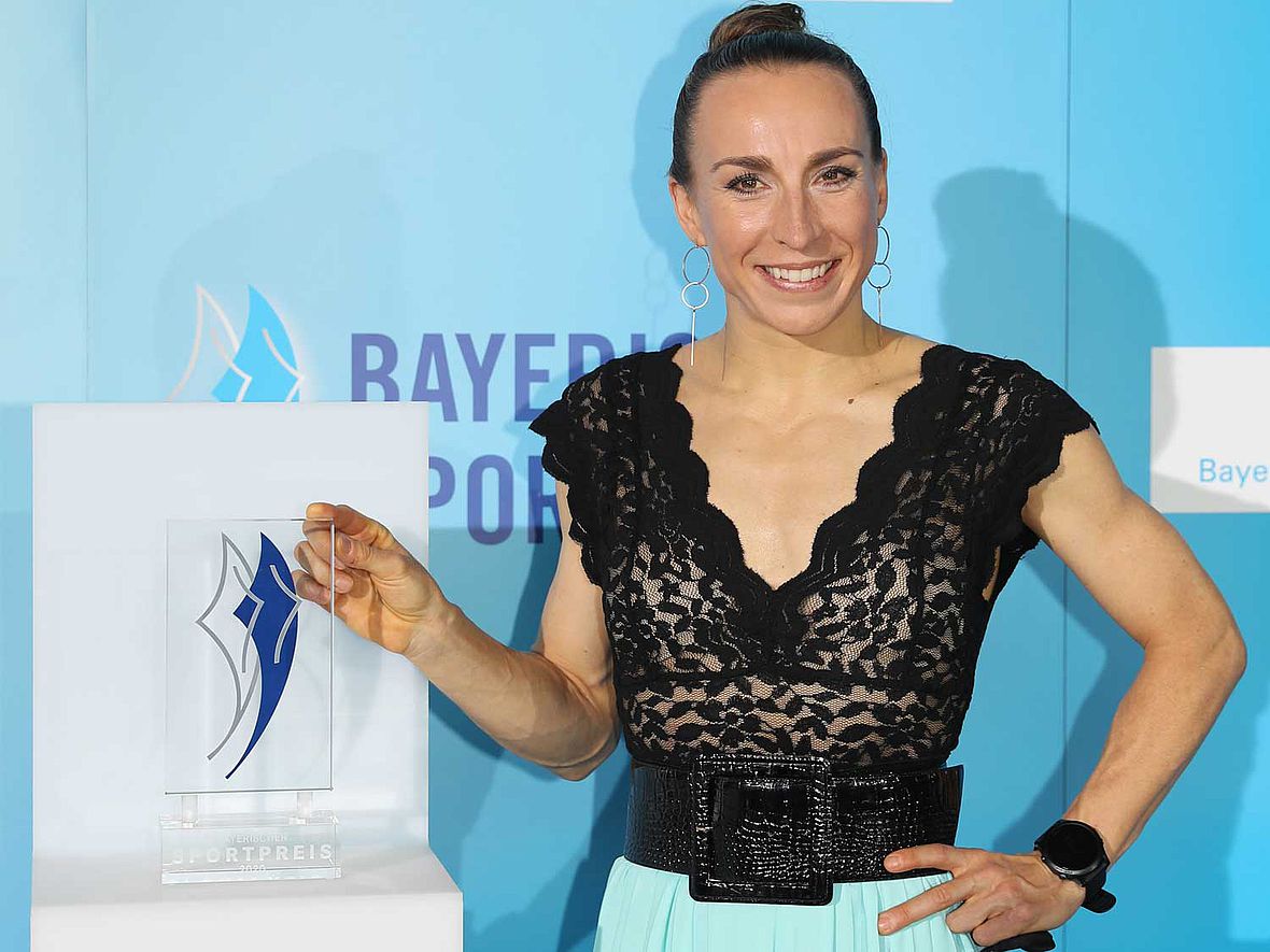 Anne Haug mit dem Bayerischen Sportpreis 2020