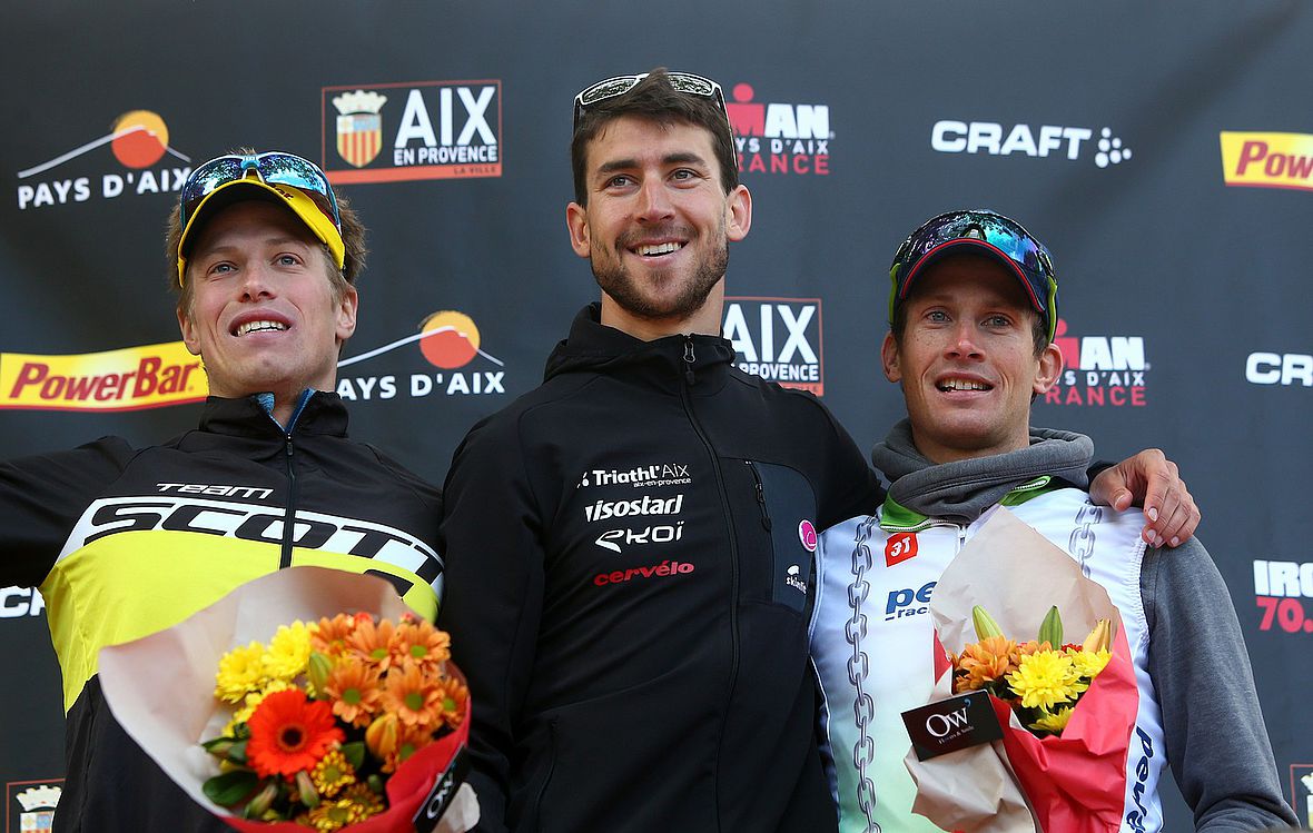 Das Männerpodium beim Ironman 70.3 Pays d´Aix 2016: Maurice Clavel, Bertrand Billard und Christian Brungruber (v.l.)