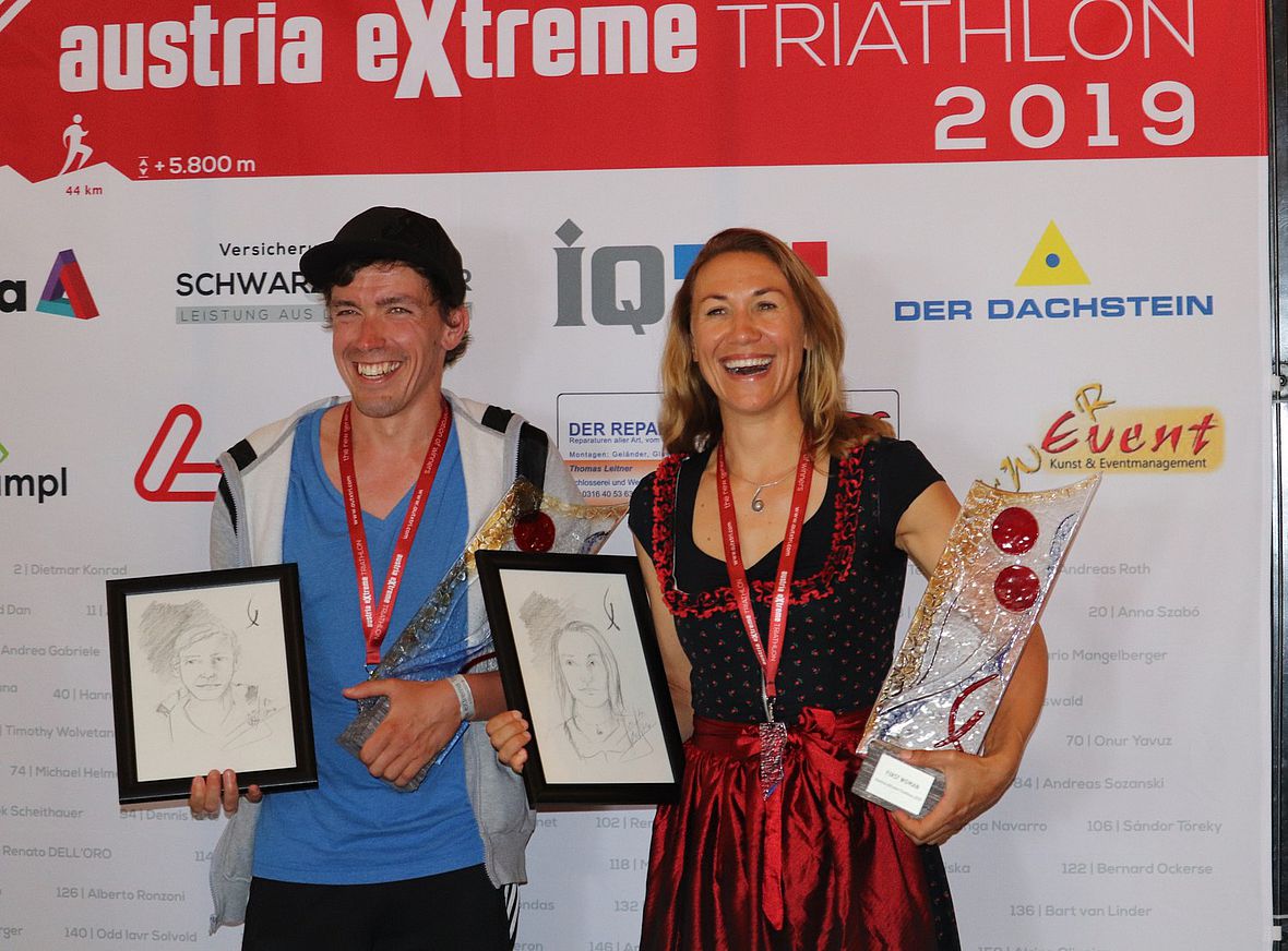 Nach einem guten Frühstück strahlt es sich bei den beiden Siegern des 5. Austria extreme Triathlon gleich viel leichter
