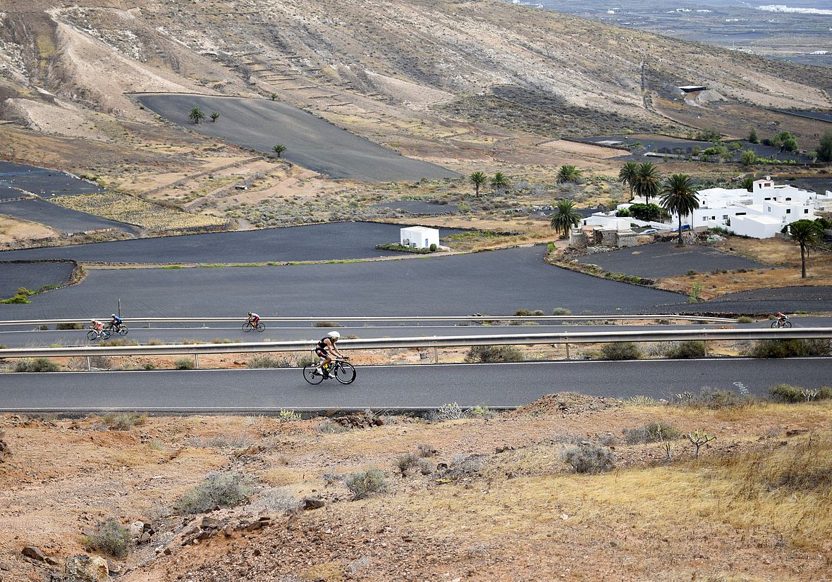 Hammerhart: Fast 1.800 Höhenmeter sind beim Ironman 70.3 Lanzarote zu bewältigen
