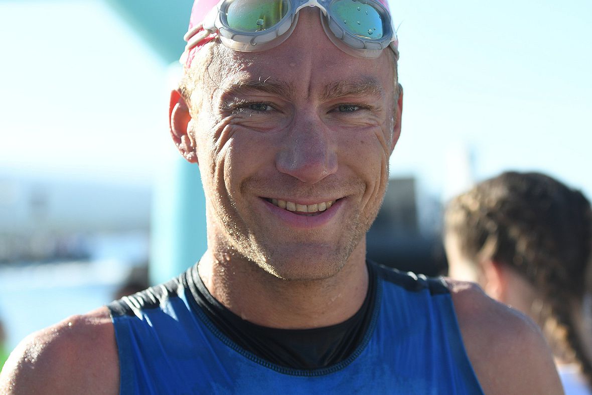 Nils Frommhold kam nach 49:40 min an Gesamt-Position 13 aus dem Wasser