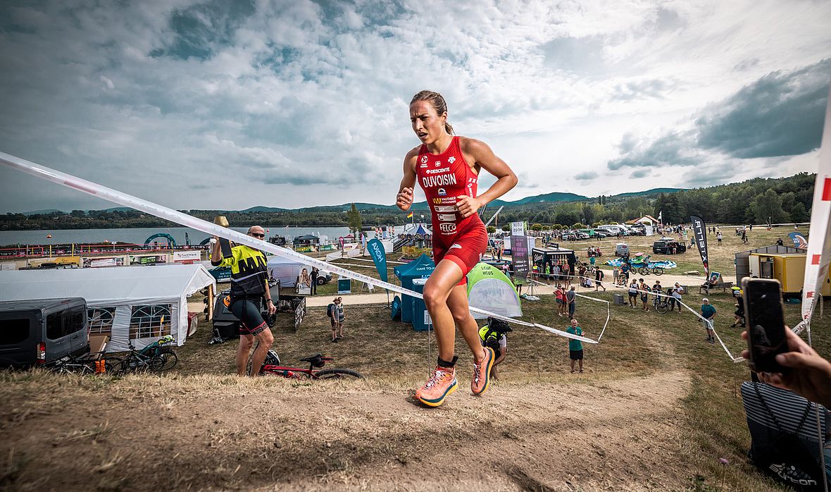 Die Schweizerin Loanne Duvoisin: Zweite beim Short Track, Siebte beim Xterra Germany