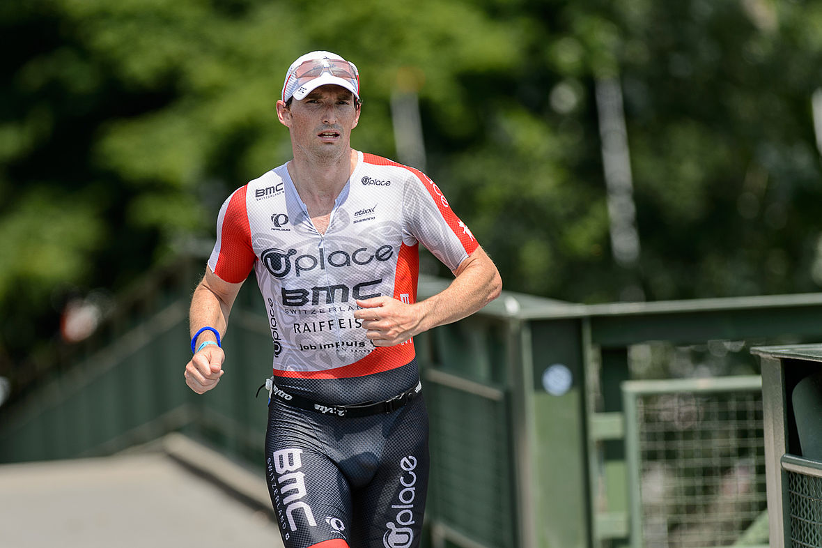Ronnie Schildknecht: Mit einem 2:50er Marathon unterwegs zum achten Ironman Switzerland-Sieg