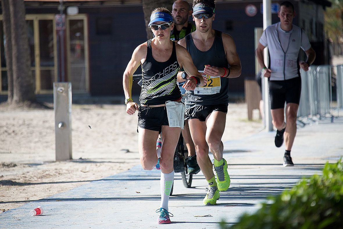 Lucy Gossage läuft einen 3:02:14 Stunden-Marathon