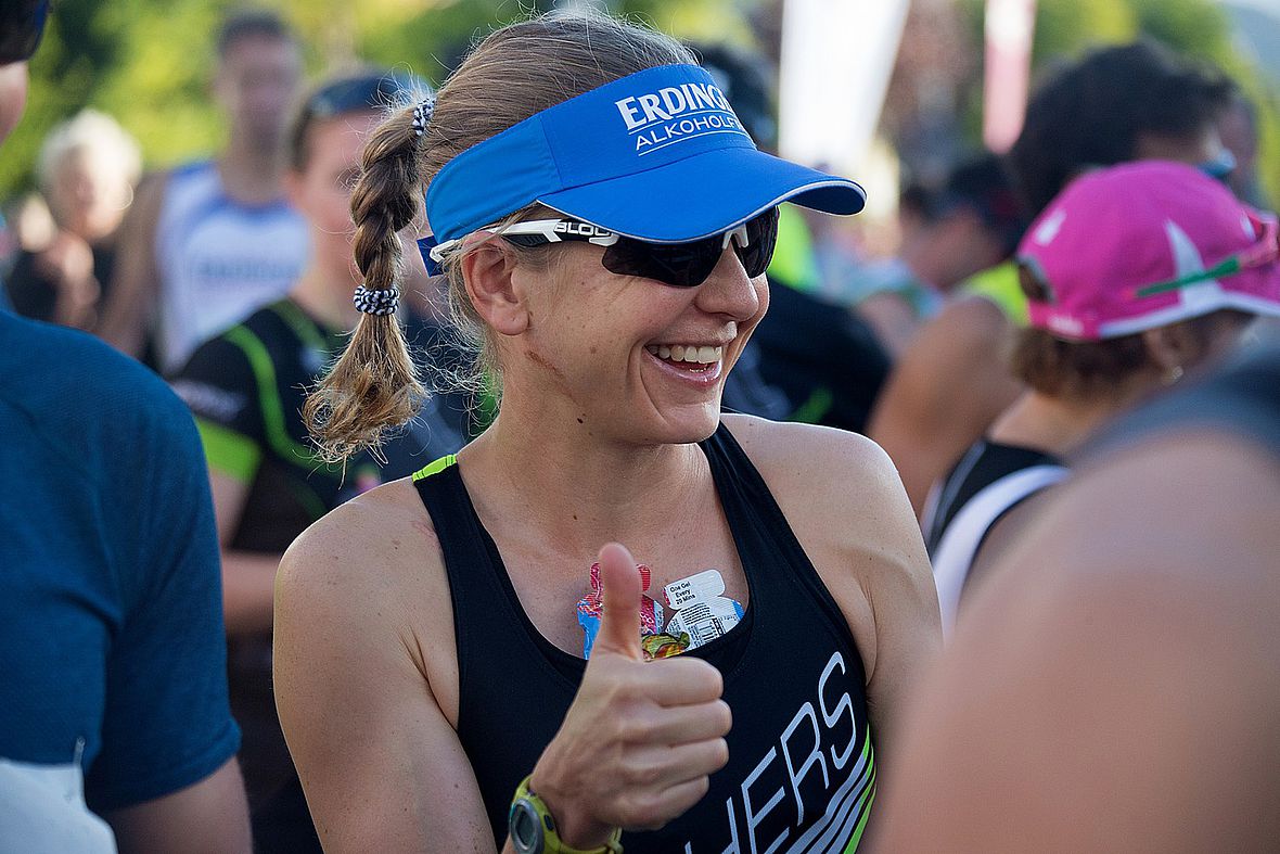 Leaderin Lucy Gossage vor dem Start in den Marathon
