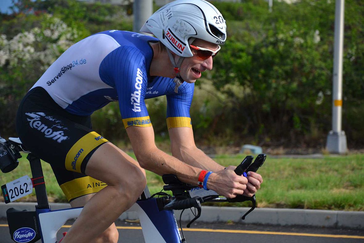 Michael Wetzel auf den ersten Radkilometern durch Kailua-Kona