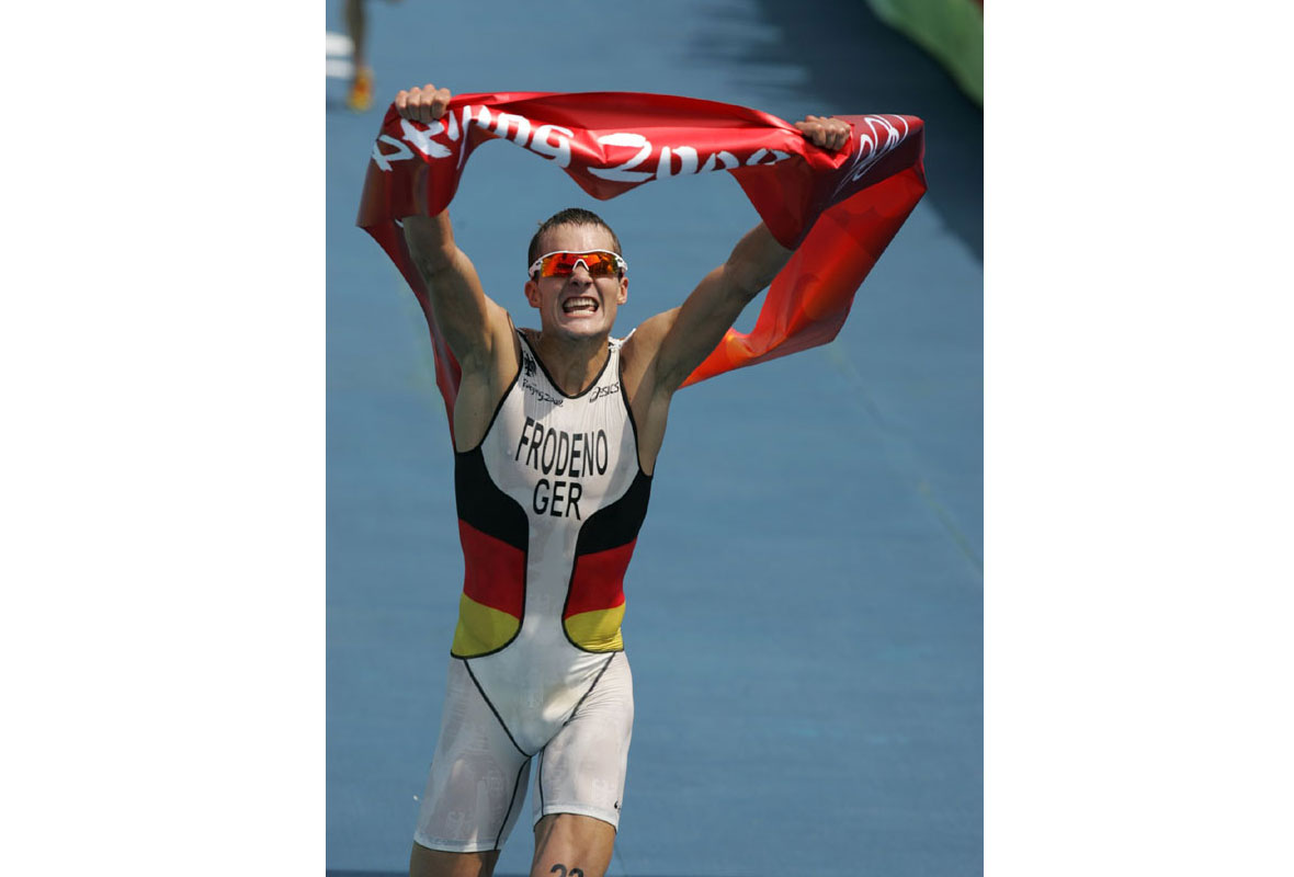 2008: Am 19. August schrieb Jan Frodeno mit seinem Olympiasieg erstmals Triathlon-Geschichte